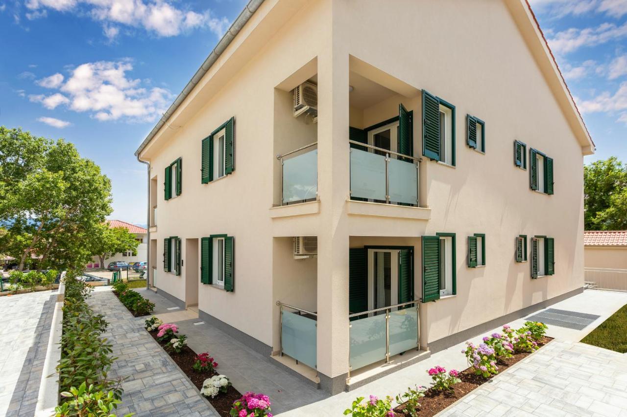 Divine Apartments Baska  Exterior photo