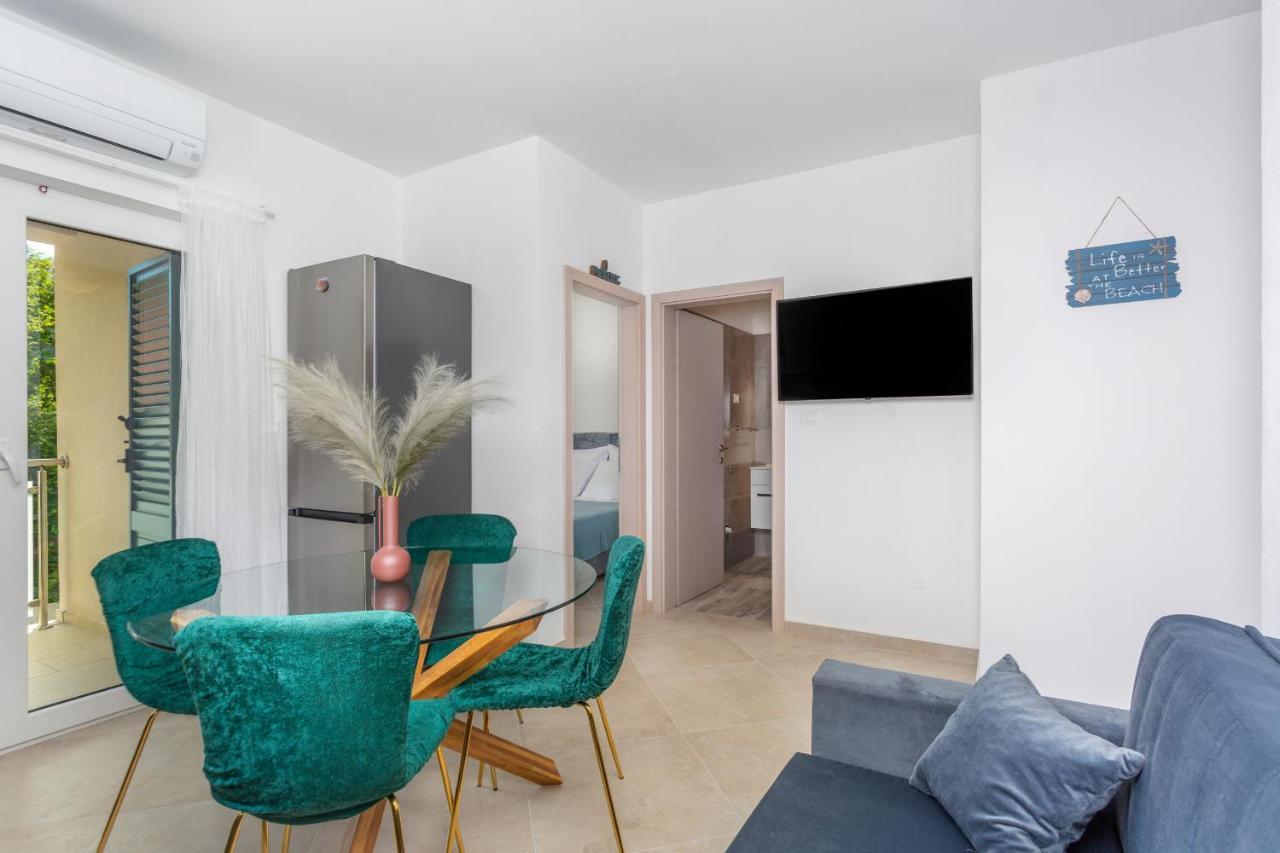 Divine Apartments Baska  Exterior photo
